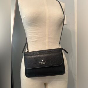 Black Kate spade purse